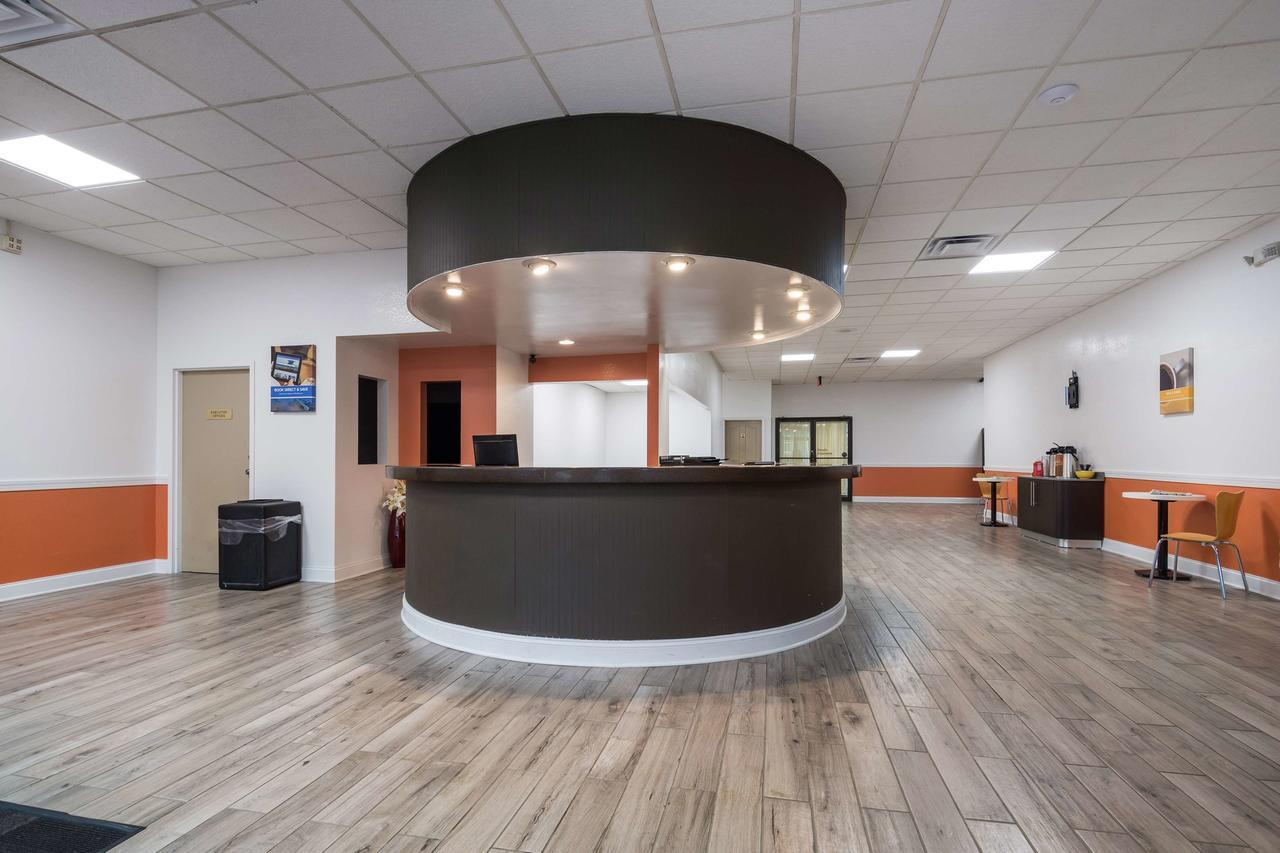 Hotel Oriskany Экстерьер фото